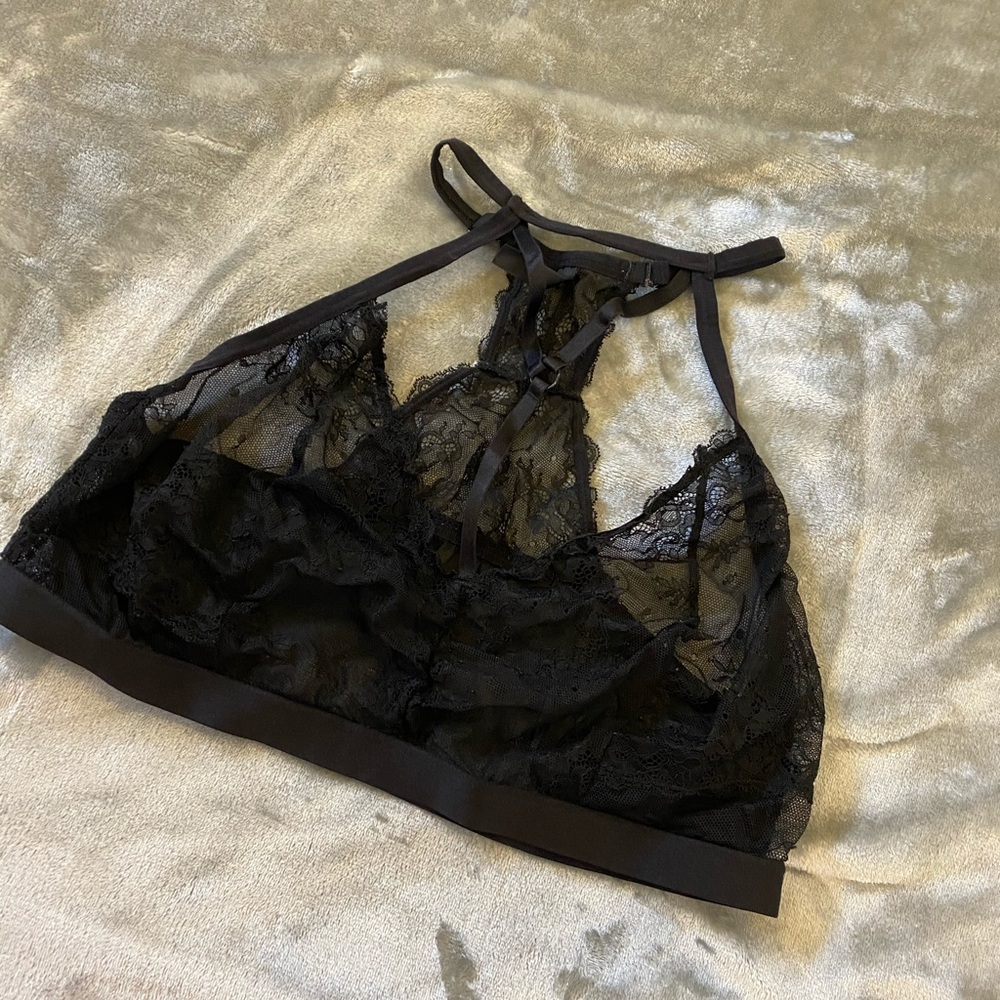 torrid sexy strappy bralette